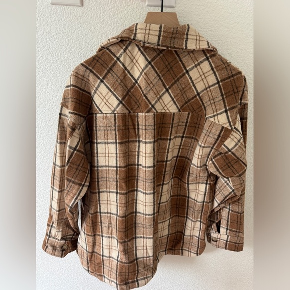 COPY - NWT Alterd State Shacket - Picture 6 of 9